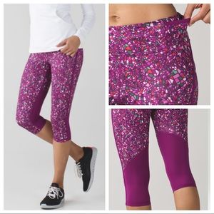 lululemon athletica Mosaic Magenta Capris